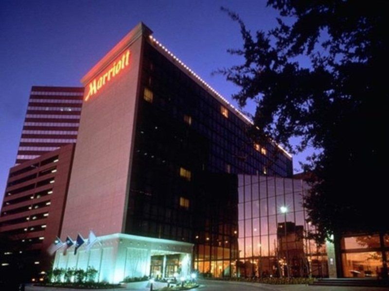 Marriott West Loop By The Galleria Hotel 4*